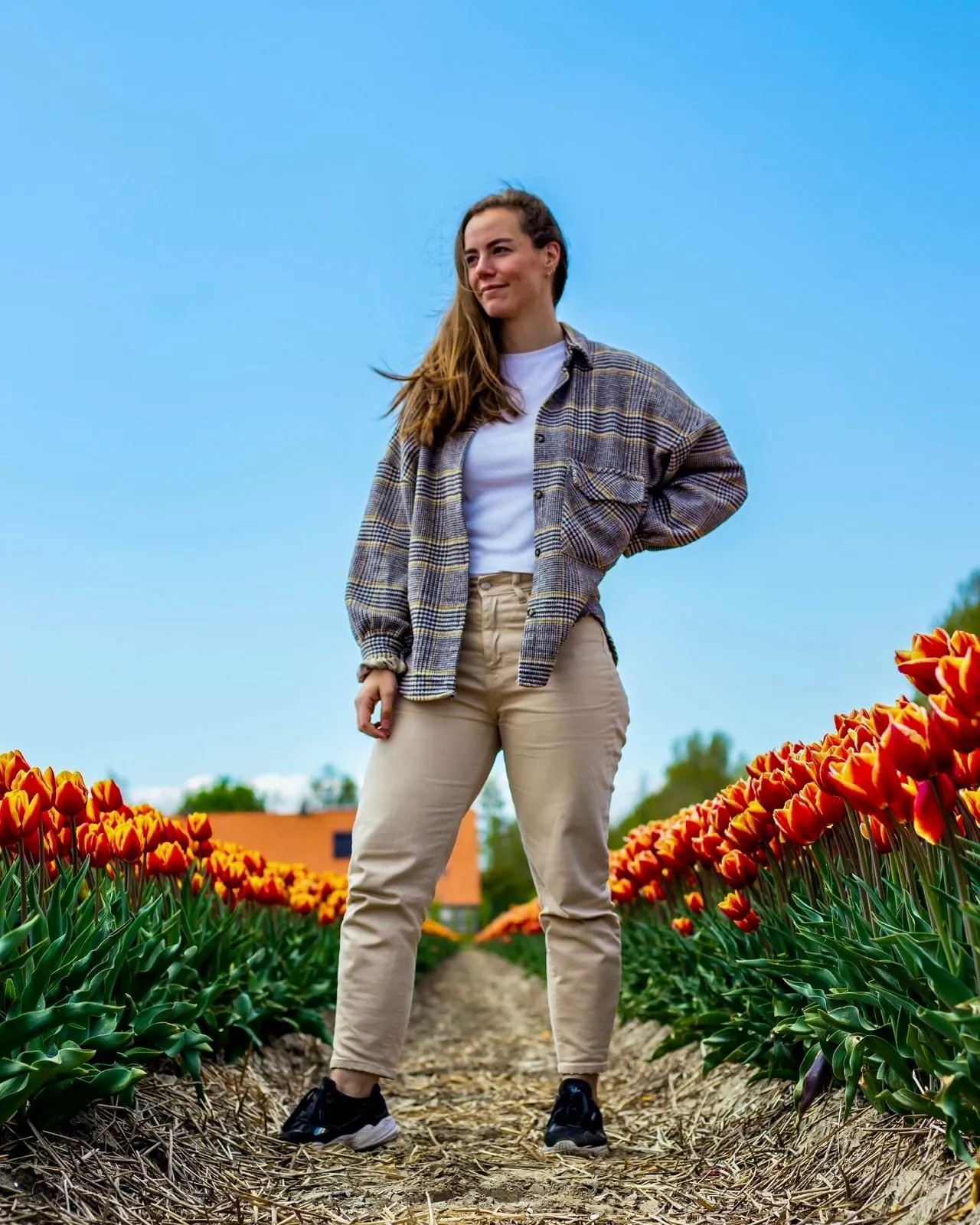 Portretfotografie van Marit, zakelijke headshot door MVDBmedia Sneek