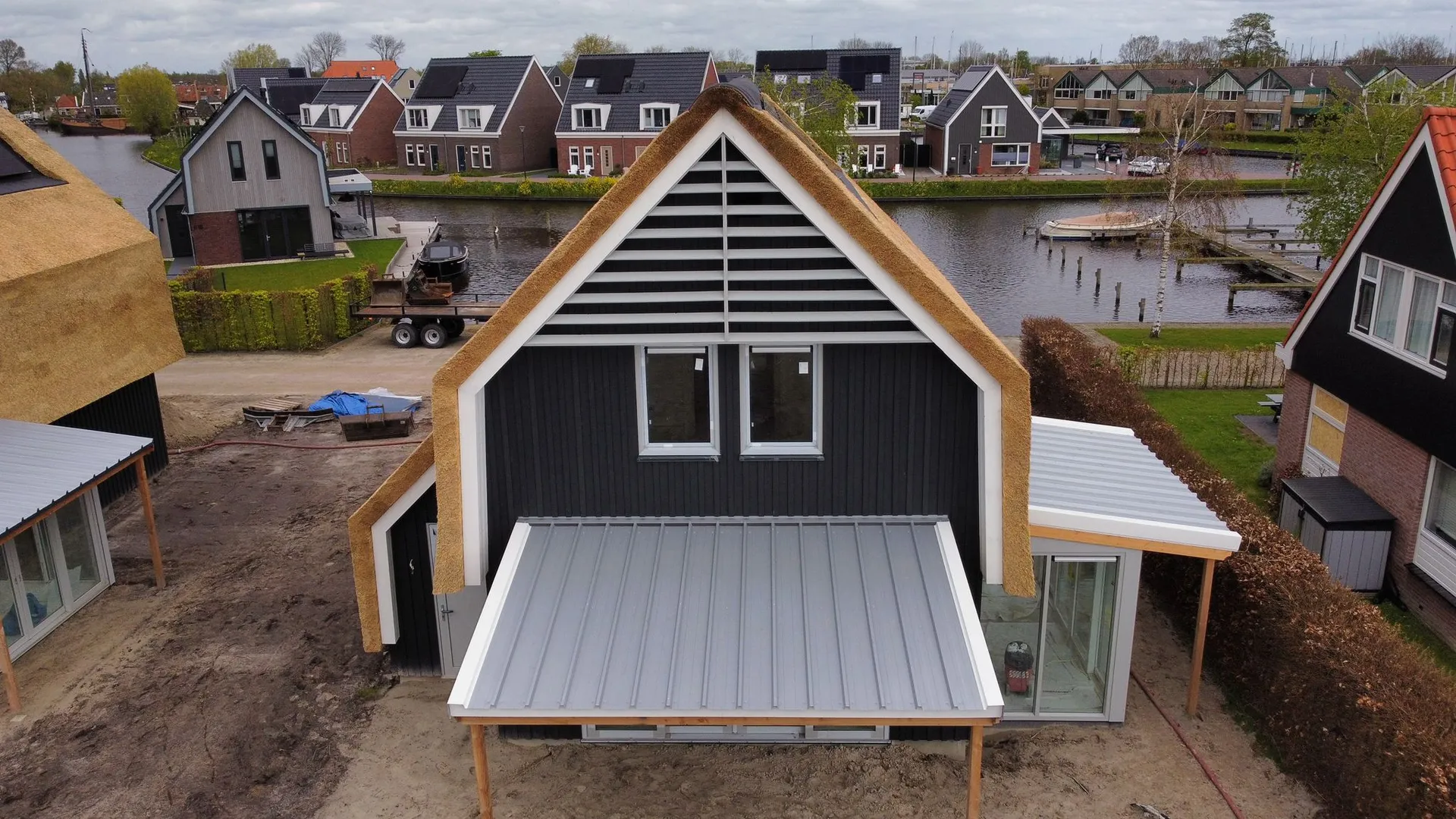 Vastgoedfotografie van een modern woonhuis voor een makelaar in Friesland door MVDBmedia